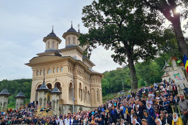 100.000 de credincioși, așteptați la Nicula - Programul sărbătorii Adormirii Maicii Domnului 