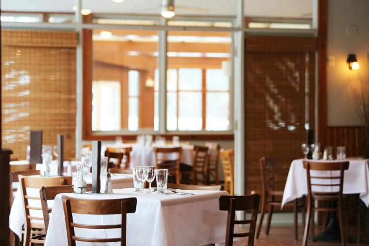 Restaurantele, obligate prin lege să dea gratis clienților această băutură. Nu vor mai avea voie să ceară bani