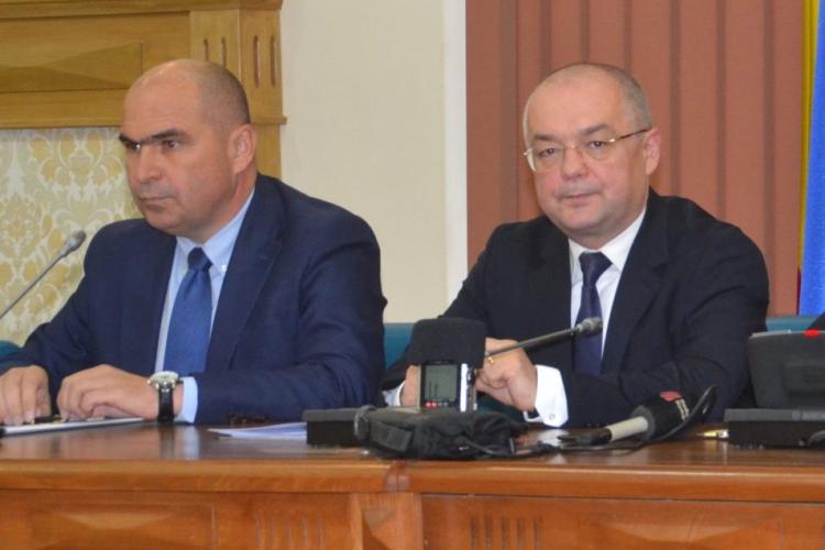 În timp ce Boc nu e în stare să termine licitația la Centură, Bolojan se laudă cu realizările de la a doua centură - VIDEO