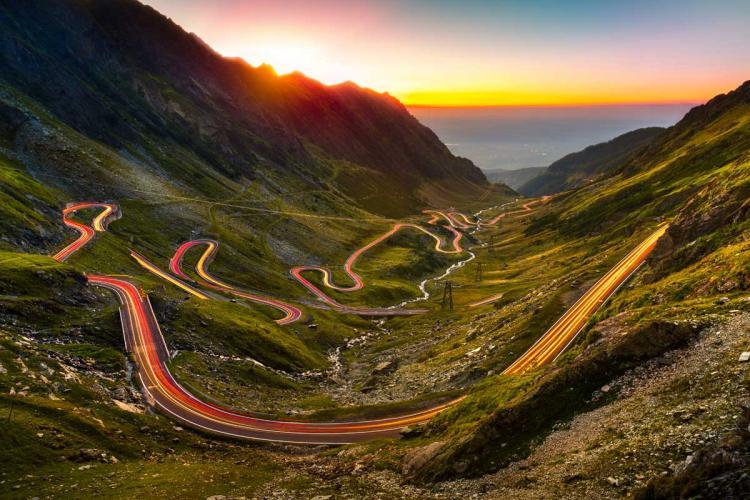 S-a deschis Transfăgărășanul! În ce condiții este permisă circulația pe cel mai spectaculos drum din România - VIDEO 
