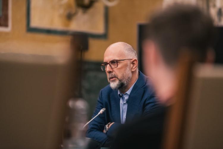 ,,Bariera” pensionarilor de 48-50 de ani ar putea să fie spartă. Kelemen Hunor: ,,Este inacceptabil. Societatea nu acceptă așa ceva”