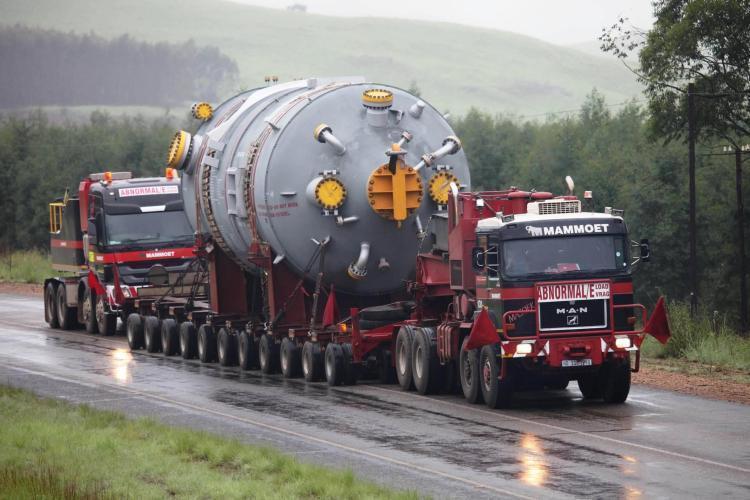 ATENȚIE, șoferi! Două transporturi agabaritice vor trece prin Cluj în următoarea perioadă! Vezi ce traseu vor avea