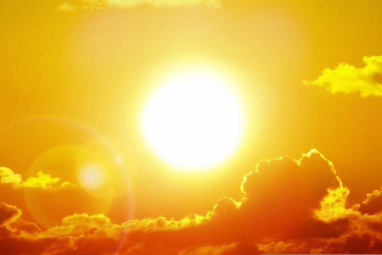 Cluj-Napoca sub cod galben de foc! ANM avertizează: aer sufocant, temperaturi extreme și risc de probleme de sănătate